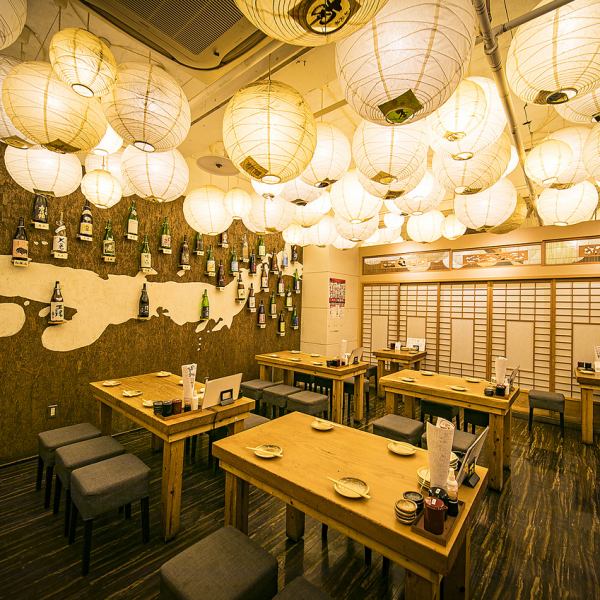 It's in a great location near Nishiumeda and Fukushima. If you're looking for all-you-can-drink seafood and sake, "Uoshu" is the place to go. There are plenty of private rooms and counter seats.
