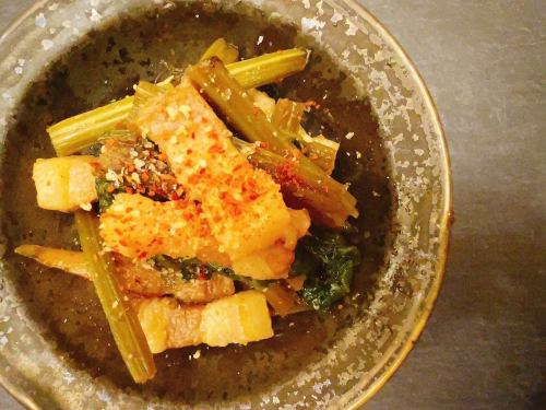 若ごぼうと干し豚バラの甘辛煮