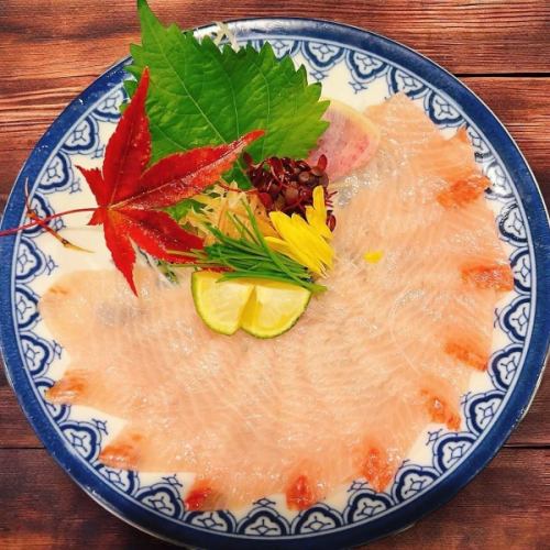 美味い！寒ぶりの薄造り