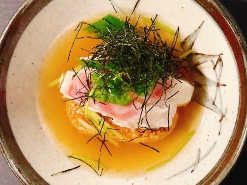焼きおにぎりの鯛茶づけ