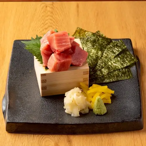 南マグロぶつ盛り