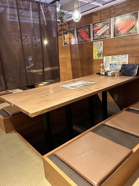 Sunken kotatsu seating that can accommodate from 2 to a maximum of 36 people.Perfect for visiting with family or gathering with friends.Of course, it's also great for moms' meetings.