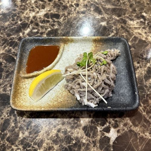 Wagyu beef senmai sashimi