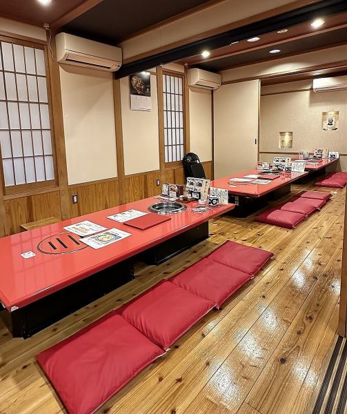 店内は広々明るい雰囲気！ゆったりと過ごせる空間です！