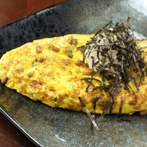 Japanese-style omelet with shirasu and natto