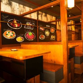 The total number of seats 210! Warm Japanese Spaces Japanese style food and meat bar is a new izakaya ♪ Banquet, birthday party, wedding party second party · Gongkong ♪ Please leave a party in Kanda!