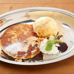 ホットク　黒蜜バニラアイス添え