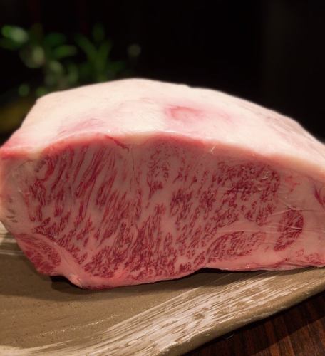 Reservation required Special limited edition Japanese black beef sirloin steak (approximately 350g)