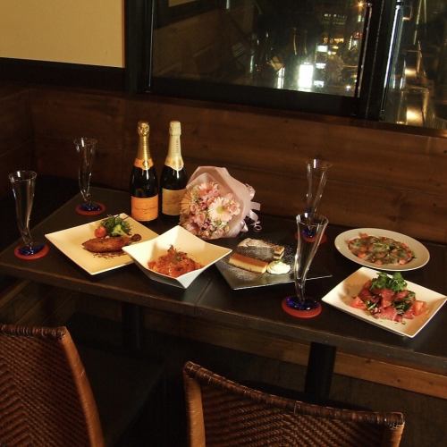 【Dinner is a night view】 Looking down the city from a big window and an anniversary.