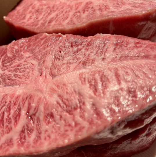 Special limited edition Japanese black beef sirloin steak (approximately 200g)