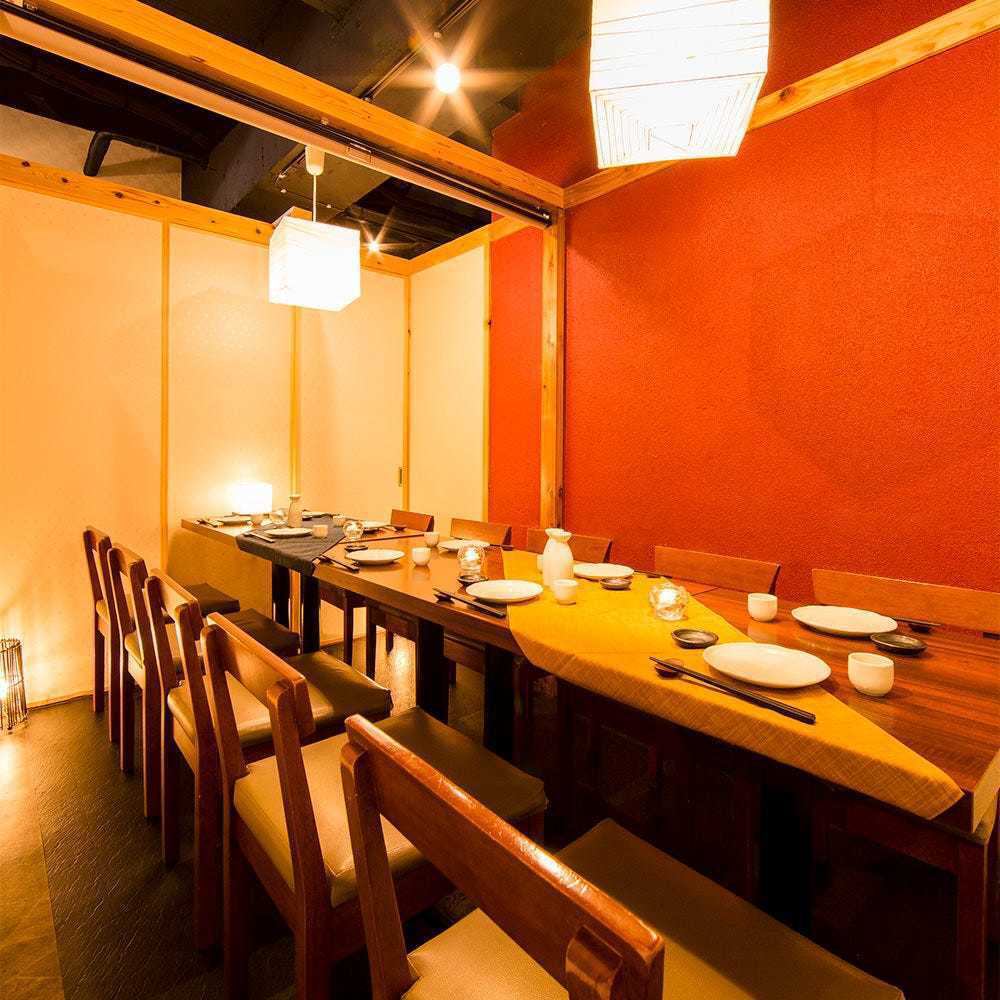 大小様々な個室席をご用意しています！
