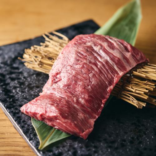 名物黒毛和牛幻のはらみステーキ　100g