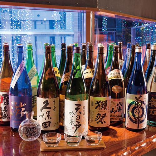 All-you-can-drink local sake carefully selected from all over the country!