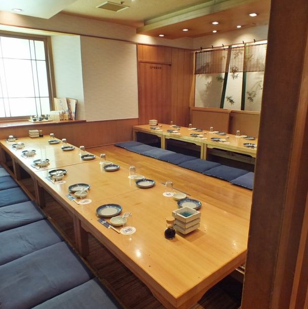 An atmosphere that can accommodate up to 60 people ◎ Private rooms are also available.Recommended for big banquets! * The image is from another store