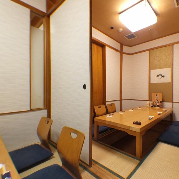 日式包房，看起來像一家日本餐廳，擁有挖榻榻米房間的平靜氛圍！我們將引導您從少數人到大量人♪ *圖像是另一家商店
