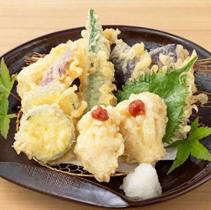 Conger eel and summer vegetable tempura platter