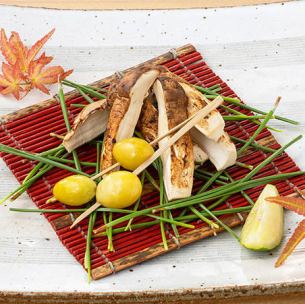 Grilled matsutake mushroom