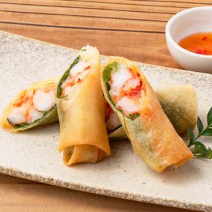 Shrimp and shiso spring rolls