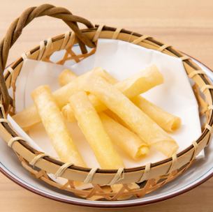 Bite-sized cheese spring rolls