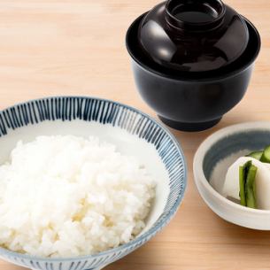 米飯套餐（米飯、味噌湯、醃菜）
