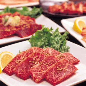 [Recommended for welcome and farewell parties] All-you-can-drink and dessert included! Extreme course!! 15 charcoal-grilled yakiniku dishes 5,500 yen