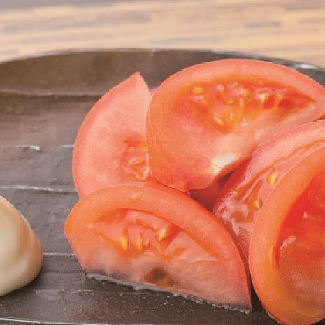 신선한 차가운 토마토