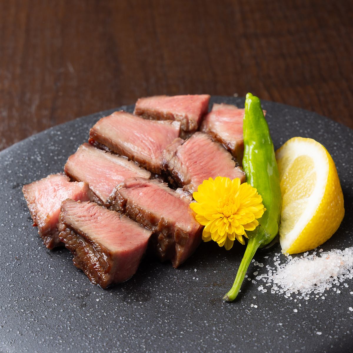 We use carefully selected A5 rank Japanese beef!