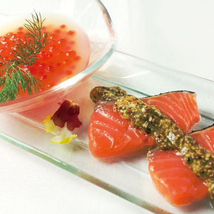 ・前菜・ サーモンとイクラの親子マリナート