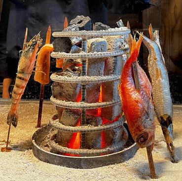 囲炉裏焼きも登場!