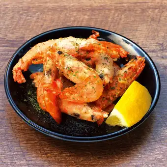 Deep-fried sweet shrimp with seaweed and salt seasoning
