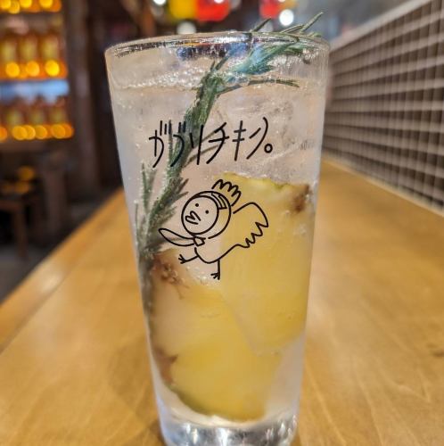 浄心店限定☆ 自家製クラフトサワー「パイン&ローズマリー」♪