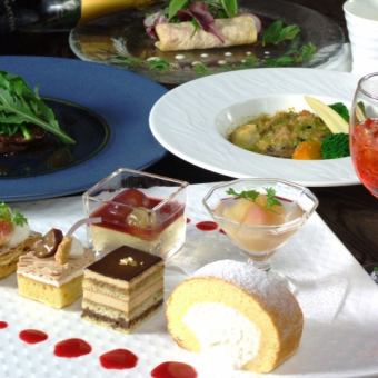 平日・女性限定　90分間飲み放題付　★女子会ディナーコース《スイーツ盛り付》7500円】