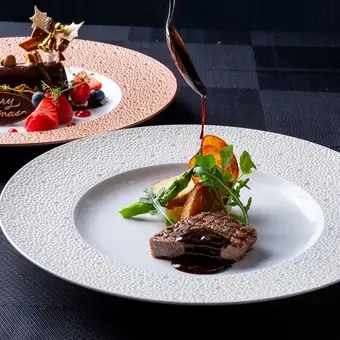 ○○ December 20th-23rd, at your preferred time: [Christmas Dinner Course 19,000 yen]