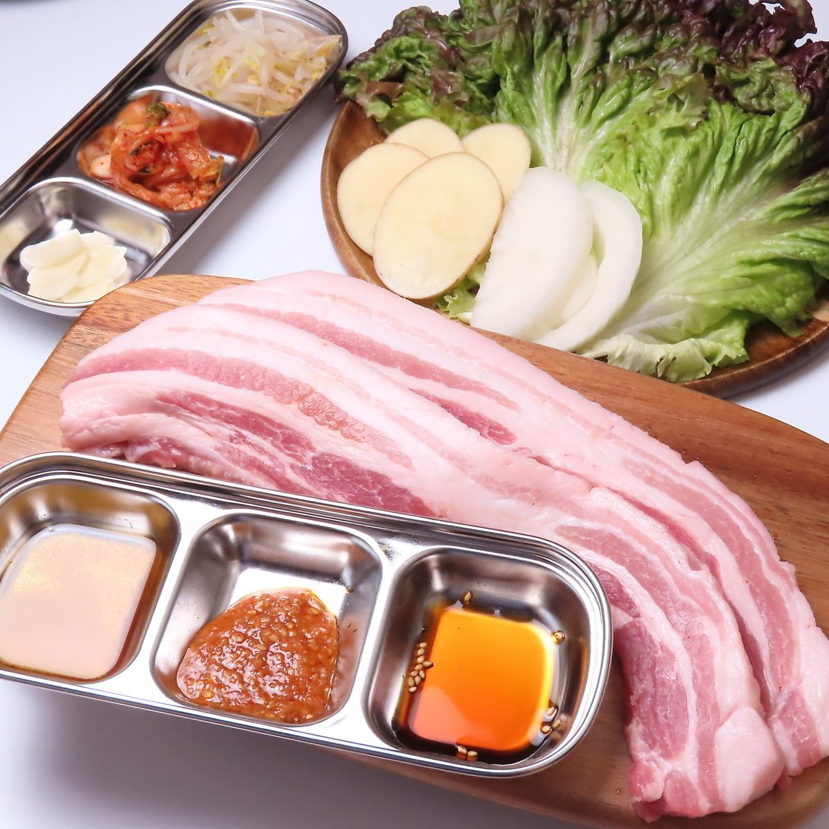 サムギョプサルやスンドゥブが愉しめる！