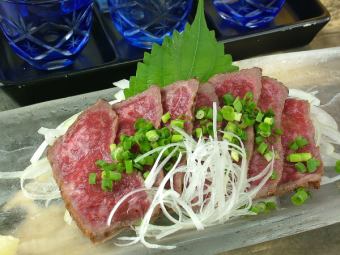 [1] 120-minute all-you-can-drink skewers and wagyu beef tataki course [4,500 yen]