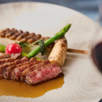 【贅沢な春三昧コース】15400円-メインは黒毛和牛ロース肉を堪能