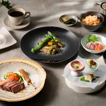 【贅沢な夏三昧コース】15400円-メインは黒毛和牛ロース肉を堪能