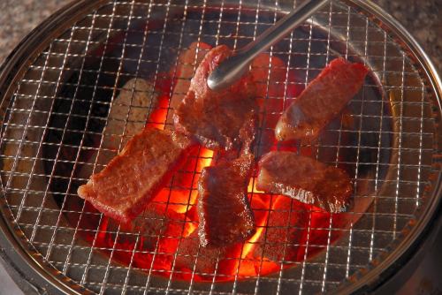 炭焼き焼肉味覚園