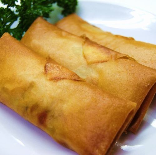 具たっぷり春巻【2本】