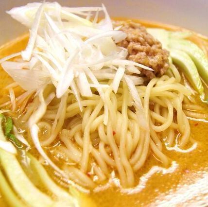 ごまかほる担々麺