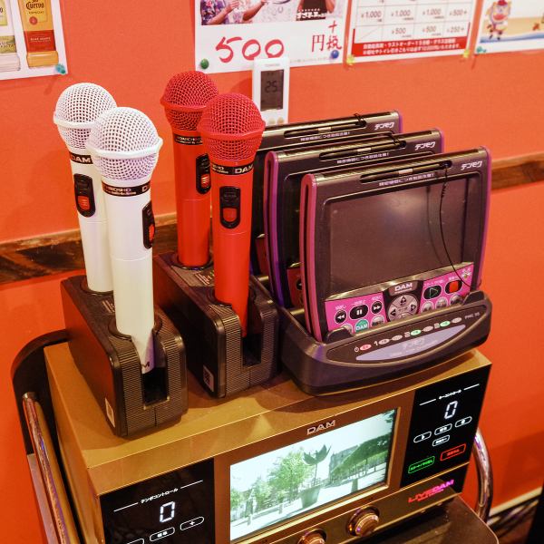 《各種ご宴会にもおすすめです♪》明るくアットホームな店内でゆったりとお食事をお楽しみいただけます！靴を脱いでお寛ぎいただけるお座敷席もご用意しております！貸切利用でカラオケ歌い放題もお付け可能です！営業時間外で間借り営業やレンタルスペースとしてのご利用も承っております！ご相談は営業日の18～22時で♪