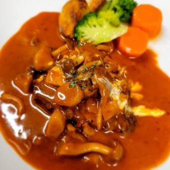 牛柳佐瑪薩拉醬