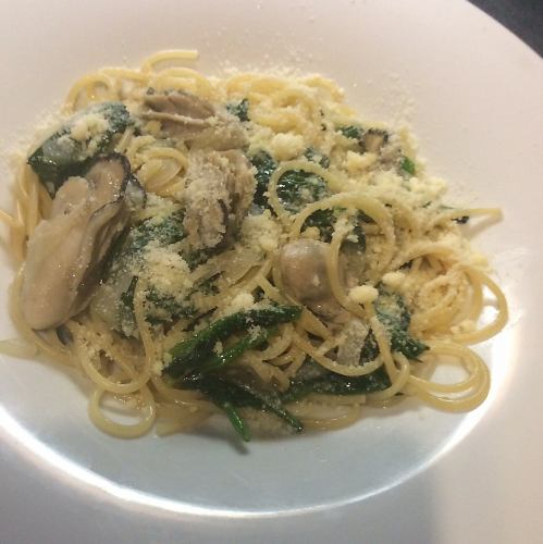 Spaghetti with Oysters and Spinach from Hiroshima