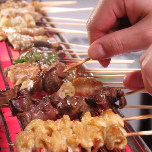 "Yakitori" on the signboard menu.The freshness is more delicious than the price♪From 55 yen!