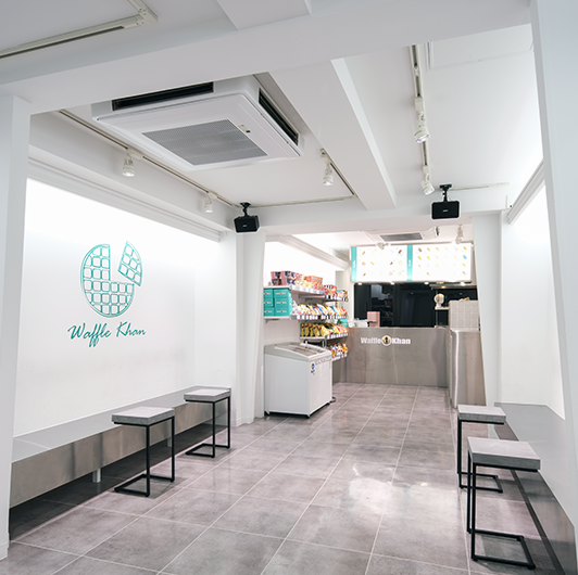 【时尚装潢★】享用颜值超高的华夫饼，同时感受时尚的室内装潢！午餐、下午茶、外带等各种场合都非常适合！【华夫饼/午餐/大须/大须商店街/纪念品/外带/咖啡馆/甜点/拍照好去处/夜间咖啡馆】