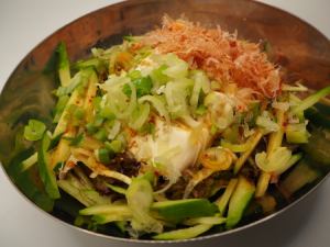 豆腐サラダ