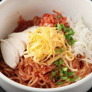 Bibimbap noodles (spicy)