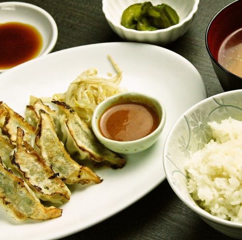 Gyoza set meal