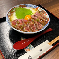 Wagyu beef bowl with moon-viewing grated yam