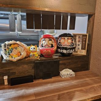 カウンター席は10席ご用意しています。